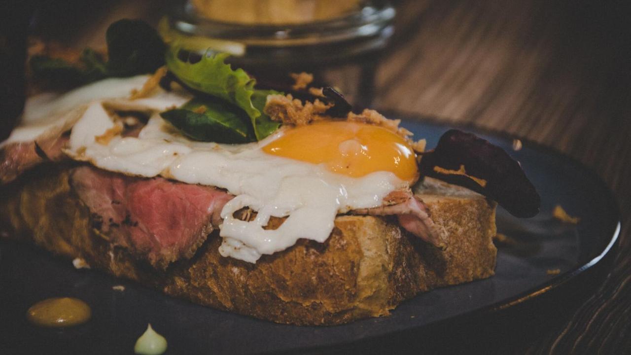 Cafe-Restaurant Leo Otel Kalsdorf bei Graz Dış mekan fotoğraf